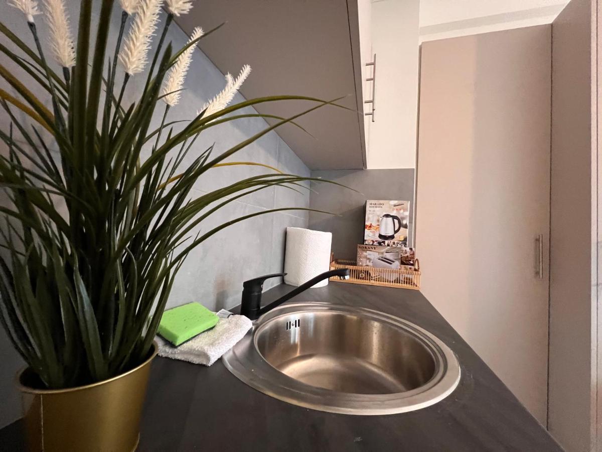 אתונה Wsd Rizari Apartment Hotel מראה חיצוני תמונה